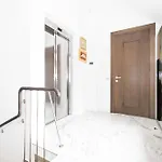 Lejlighed Happy Day Apartment, By Cohost