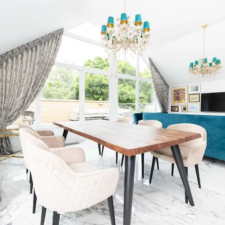 Apartament Happy Day Apartment, By Cohost *