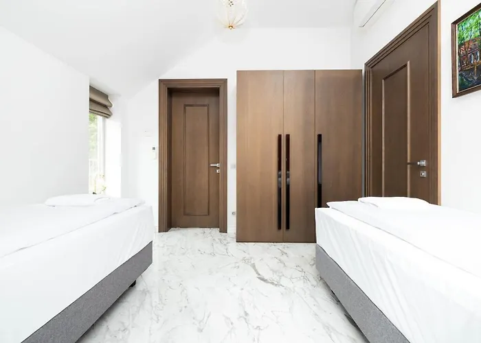 Happy Day Apartment, By Cohost Appartamento *