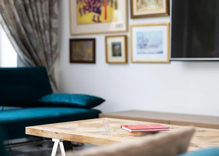 Happy Day Apartment, By Cohost Appartamento *